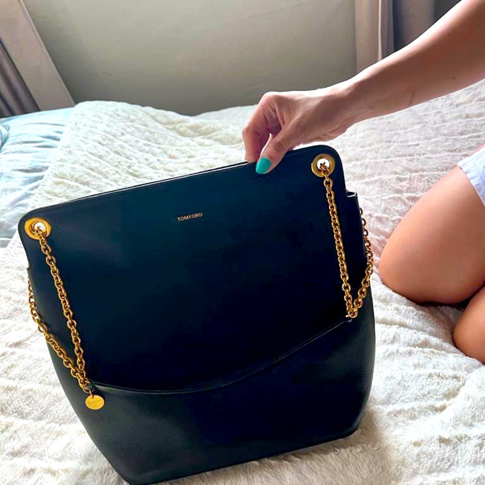 Tom Ford Classic Leather large shoulder bag